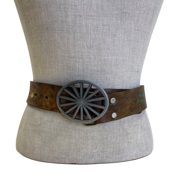 Vintage Embossed Brown Leather Belt With Wagon Wheel Metal Buckle Floral Design - Picture 1 of 8